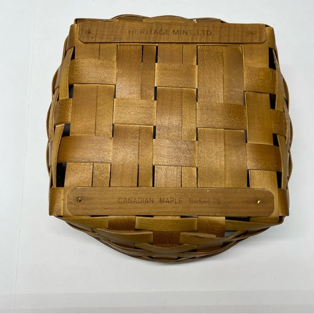Canadian Maple Basket heritage mint